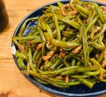 Stir-Fried Meat with Long Beans