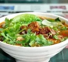 Sauce-Flavored Beef Noodles