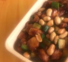 Stir-Fried Chicken with Sauce