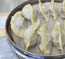 Juicy Beef Dumplings
