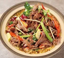Stir-fried Yellow Beef with Rice