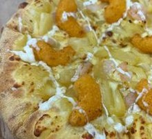 Sweet Pineapple Shrimp Pizza