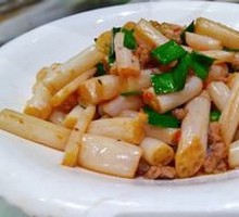 Stir-Fried Lotus Shoots