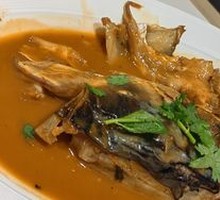 Fish Head with Flatbread