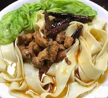 Beef Noodles with Less Noodles, More Vegetables