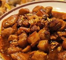 Huairou Chestnut Braised Pork
