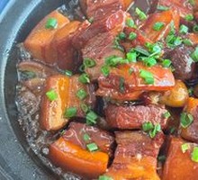 Braised Pork with Chestnuts