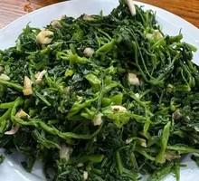 Stir-fried Meat with Wild Watercress