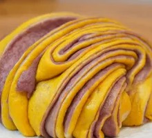 Three-color Big Steamed Bun