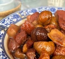 Braised Pork with Chestnuts
