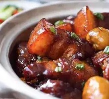Braised Pork with Chestnuts