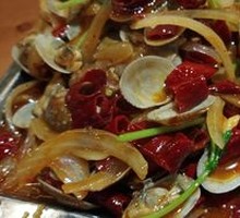 Spicy Stir-Fried Clams