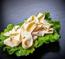 Oil-soaked tofu skin