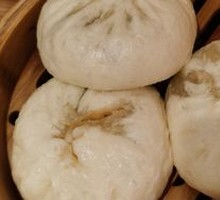 Classic Sauces Pork Bun