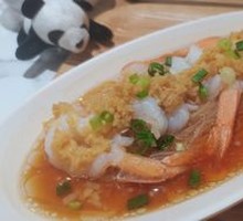 Garlic Shrimp with Rice Noodles