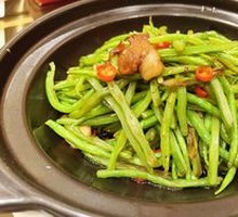 Braised Tofu Noodles in Clay Pot
