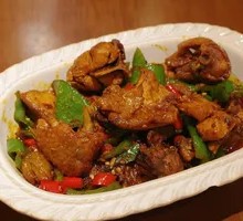 Spicy Stir-Fried Country Rooster