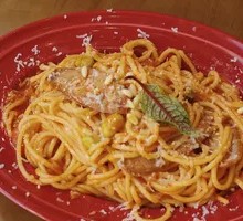 Neapolitan Tomato Pasta