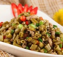 Minced Pork with Sour Beans