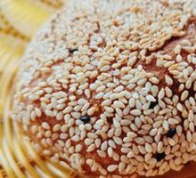 Secret-Recipe Beef Cubes in Flatbread