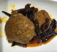 Braised Pork Meatballs