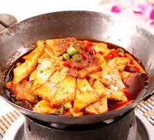 Spicy Pot-Braised Tofu with Leaves