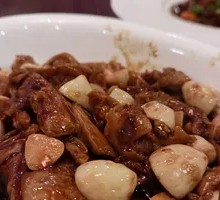 Preserved Garlic Braised Intestines