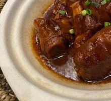 Braised Lamb Trotters