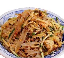 Cold Noodles with Beef Tendon