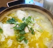 Sour Cabbage and Pork in Clay Pot