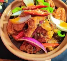 Stewed Chicken with Noodles in Clay Pot