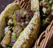 Mutton-filled flatbread