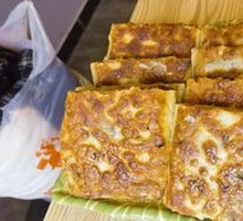 Traditional Hand-Cut Beef Patty