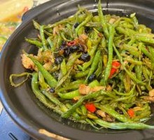Braised Tofu Noodles in Clay Pot