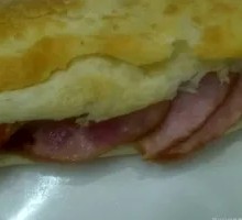 Sausage-filled flatbread