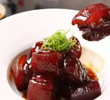 Delicious Braised Pork Belly