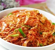 Sour Cabbage Noodles