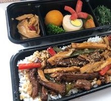 Black Pepper Beef Rice Box