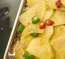 Spicy Potato Slices in Sauce