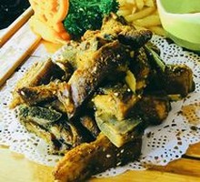 Lamb Chops with Fries