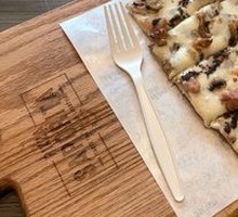 Mushroom Salami Pizza