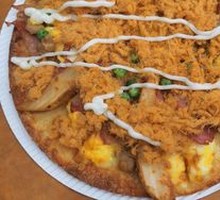 Bacon & Meaty Potato Pizza