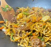 Braised Pork Ribs Noodles