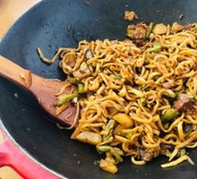 Braised Pork with Noodles