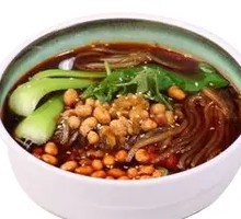Spicy Chicken Bone Soup Noodles