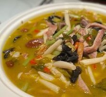 Sour Soup with Mushrooms and Pig's Stomach