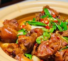 Secret-Recipe Braised Pig Trotters