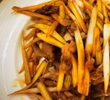 Stir-Fried Lamb with Private Sauce