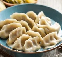 Sour Cabbage and Pork Crust Dumplings