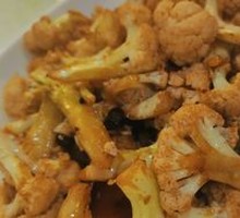 Stir-Fried Cauliflower with Fermented Black Beans